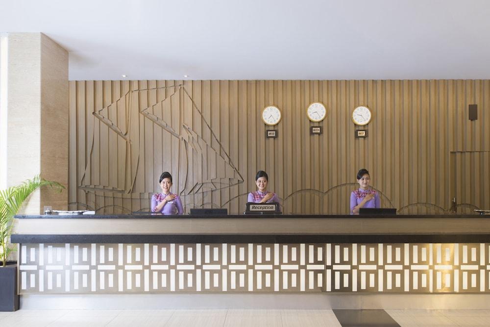 Dalton Hotel נקסר מראה חיצוני תמונה