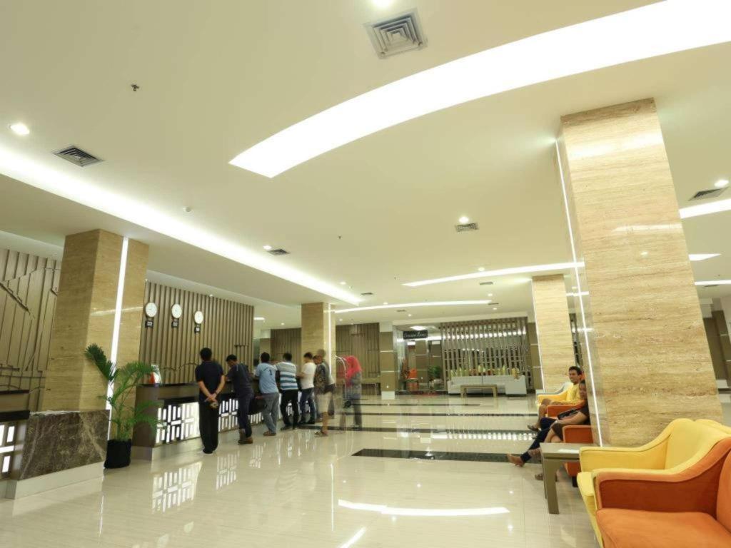 Dalton Hotel נקסר מראה חיצוני תמונה