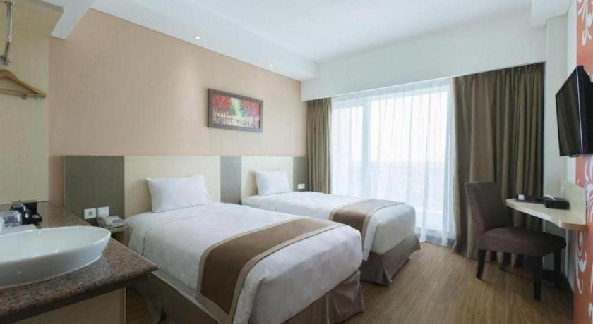 Dalton Hotel נקסר מראה חיצוני תמונה