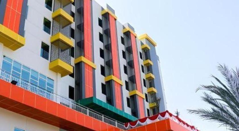 Dalton Hotel נקסר מראה חיצוני תמונה