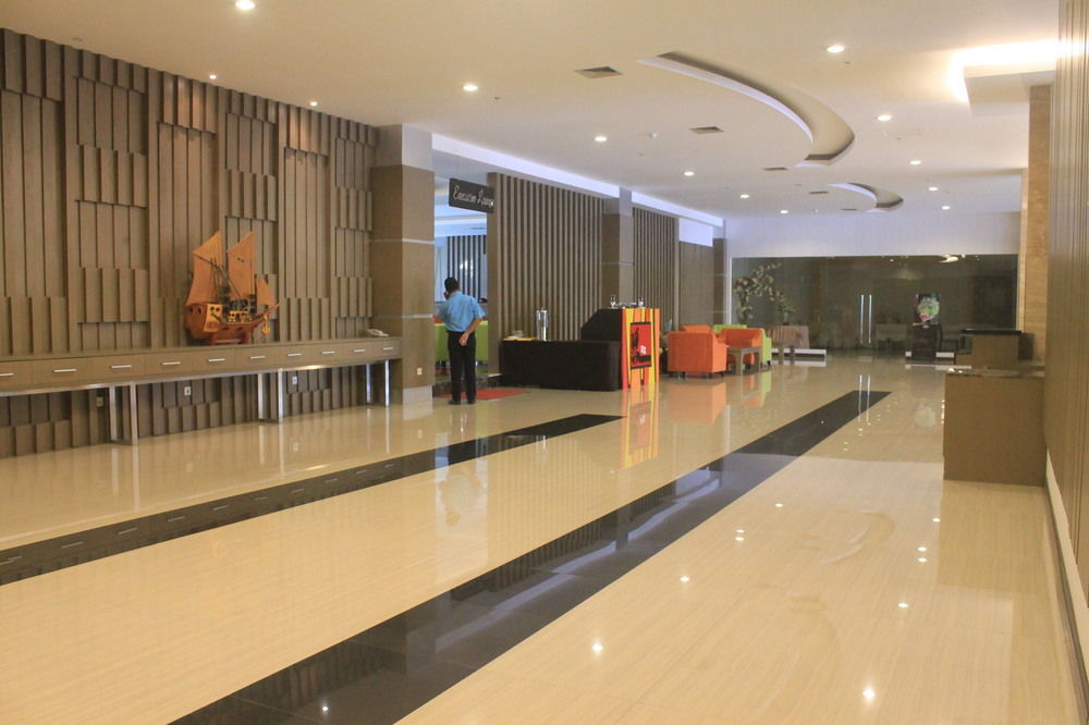 Dalton Hotel נקסר מראה חיצוני תמונה