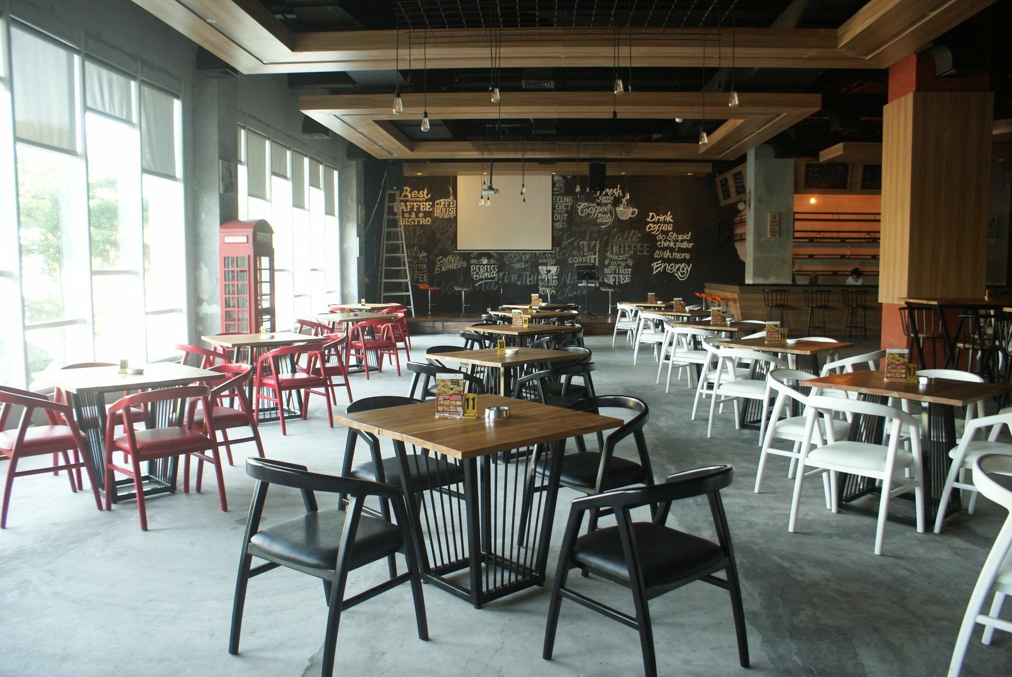Dalton Hotel נקסר מראה חיצוני תמונה
